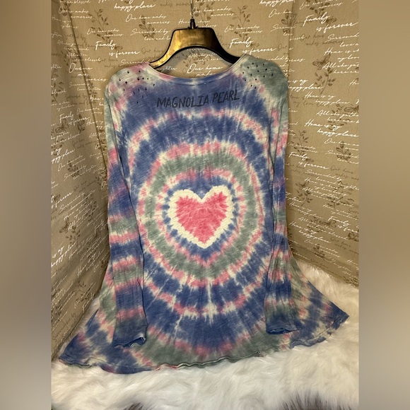 Magnolia Pearl Tie-Dye Love Top - Pink, Blue, White - Picture 2 of 12